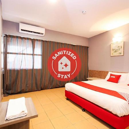 OYO 89676 Hotel 22 Seremban Exterior foto