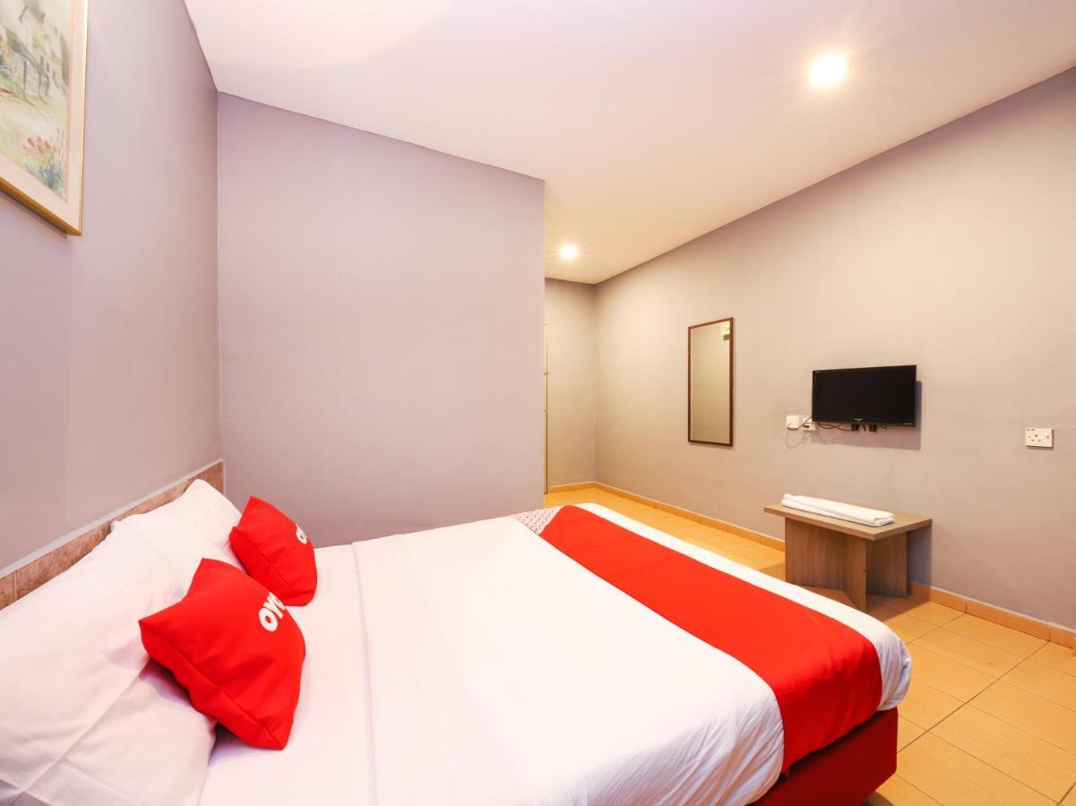 OYO 89676 Hotel 22 Seremban Exterior foto